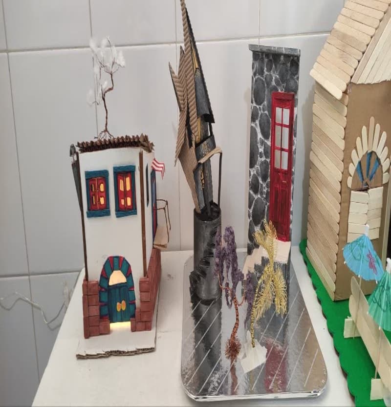 نمونه کار های هنر آموزان درس تولید پویانمایی سه بعدی(پایه یازدهم،رشته انیمیشن )